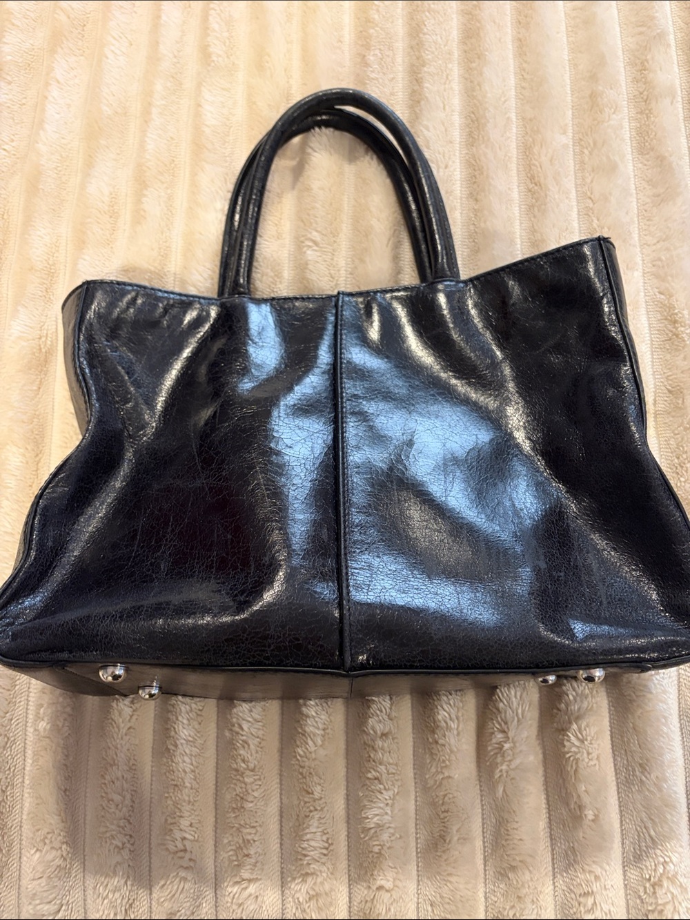 Classic Hobo Black Leather Tote Bag - Timeless Everyday Carry